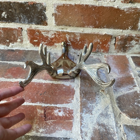 Cast Aluminum Antler Trophy Wall Hook - Picture 7 of 12